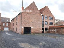 Bedrijfsgebouw te huur in Wevelgem