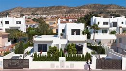 Huis te koop in Alicante