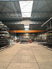 Bedrijfsgebouw te huur in Tubeke